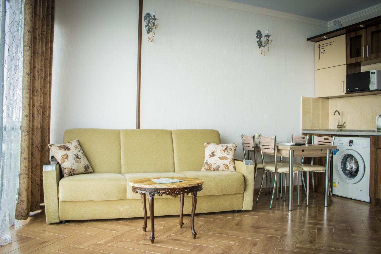 Orbi Plaza Apartment *
